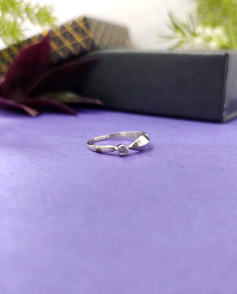 Tiny And Beautiful Design Ring in 925 Sterling Silver