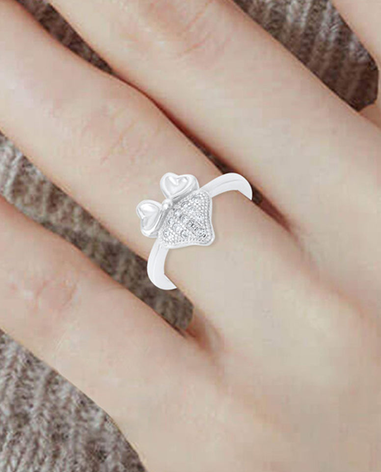 A Trendy Design Ring for Trendy Girls in Authentic 925 Sterling Silver