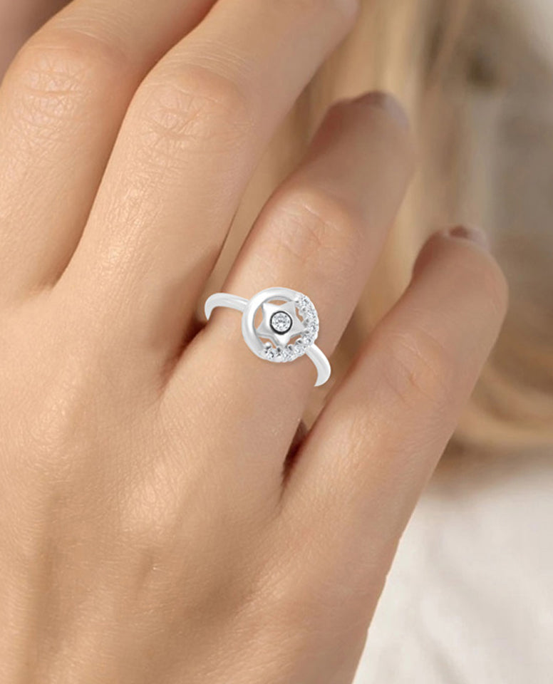 Star Shape Design Ring with A Shiny CZ Stone Surrounded Half Side of Circle Authentic 925 Sterling Silver