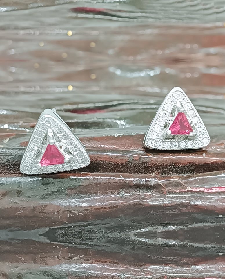 A Very Beautiful 925 Sterling Silver Earrings for Her in A Stylish Triangle Design