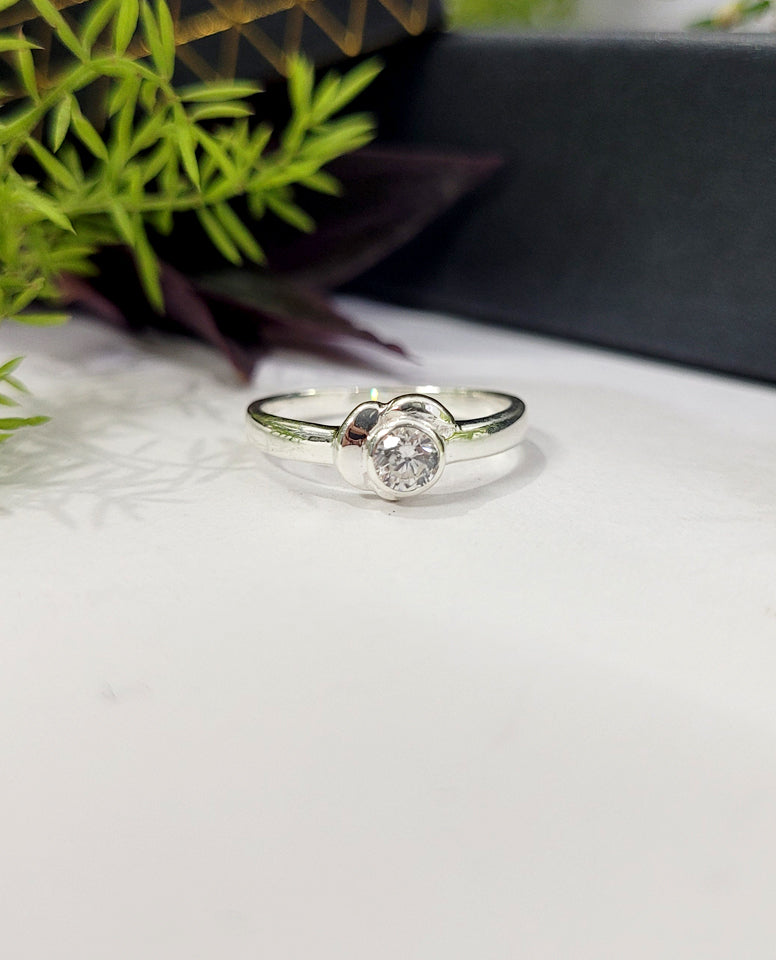 A Peach Shape Ring With CZ Center Stone In Center, Sterling Silver Ring, Zircon Ring