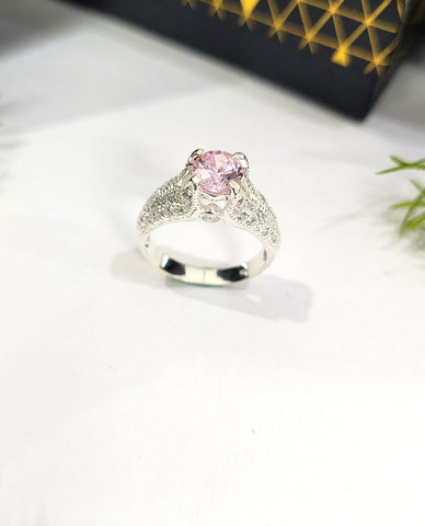 A Classy Ring With Ultra-shiny Center Pink Stone