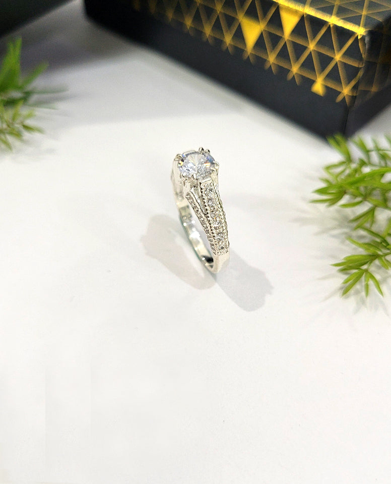 A Very Pretty Design Ring, 925 Sterling Silver Ring, Zircon Ring