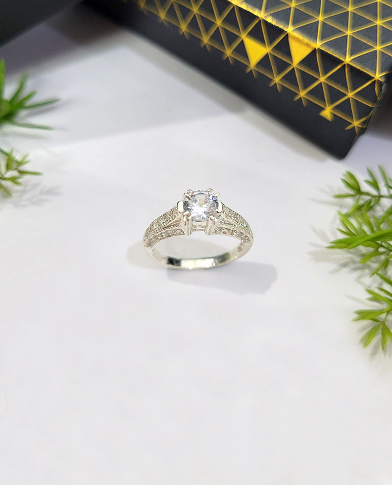 A Very Pretty Design Ring, 925 Sterling Silver Ring, Zircon Ring