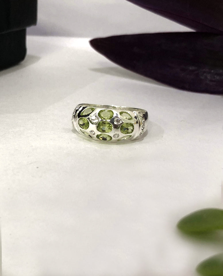 925 Sterling Silver Peridot Ring, August Birthstone Ring