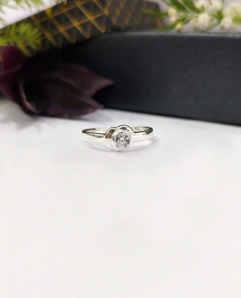 A Peach Shape Ring With CZ Center Stone In Center, Sterling Silver Ring, Zircon Ring