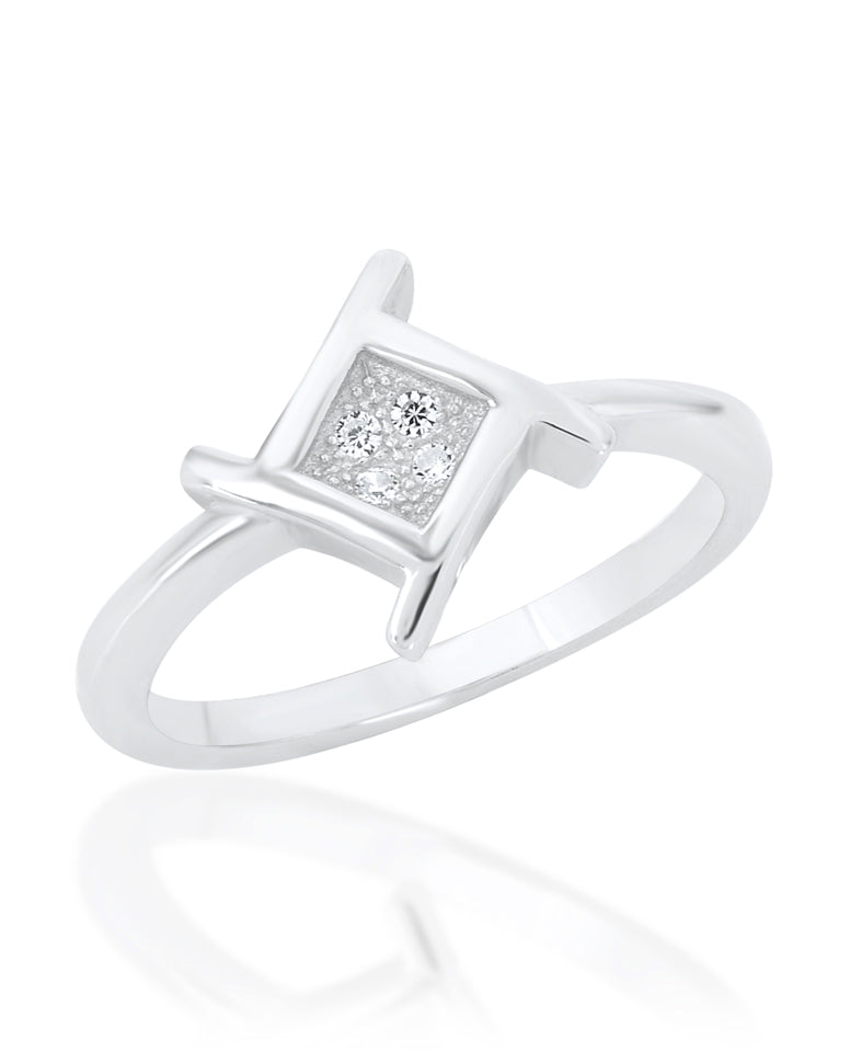 A Ultimate Piece of Jewelry is Crafted in Anti-tarnish 925 Sterling Silver