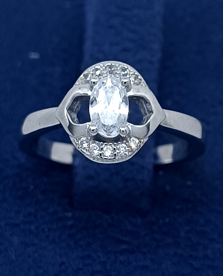 925 Sterling Silver for Her with Beautiful Shiny CZ Stones, Oval Shape Stone Ring