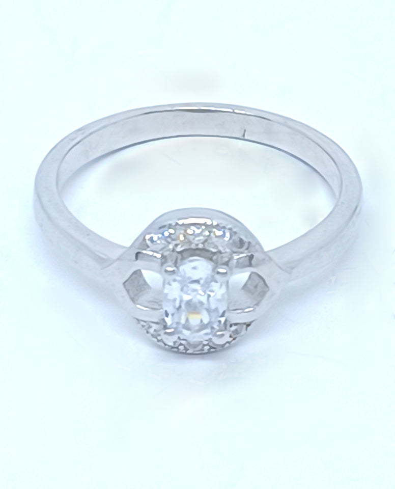 925 Sterling Silver for Her with Beautiful Shiny CZ Stones, Oval Shape Stone Ring