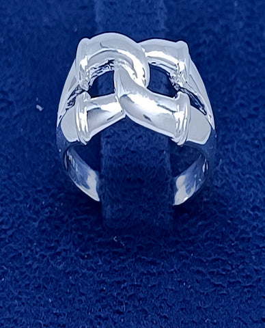 An Entangled Band Style Ring 925 Sterling Silver for Her on Every Occasion