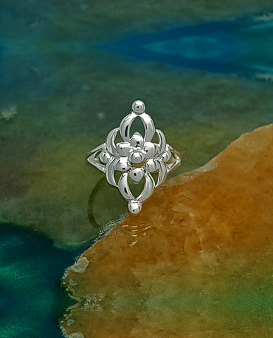 Â Flower Shape Design with Love and Created with 925 Sterling Silver by Hand in Leuven jewels