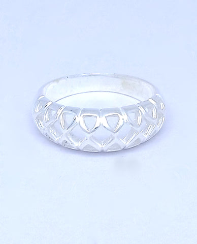 A Net Carving Dome Style Band Ring with 925 Sterling Silver for Her, Best Ring on Every Occasion