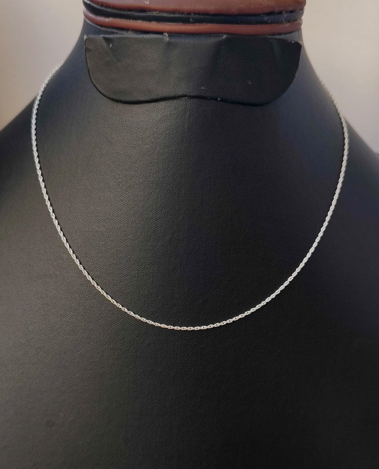 A Classy 925 Sterling Silver Rope Chain With Spring-ring Clasp For Women