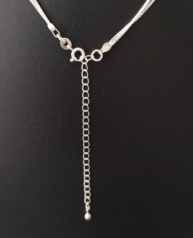 A Charming Box Chain Necklace with Multi-layer Strands