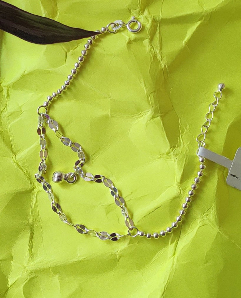 A Ball Chain Bracelet Crafted in 925 Sterling Silver With Sprinring Clasp And Adjustable Chain