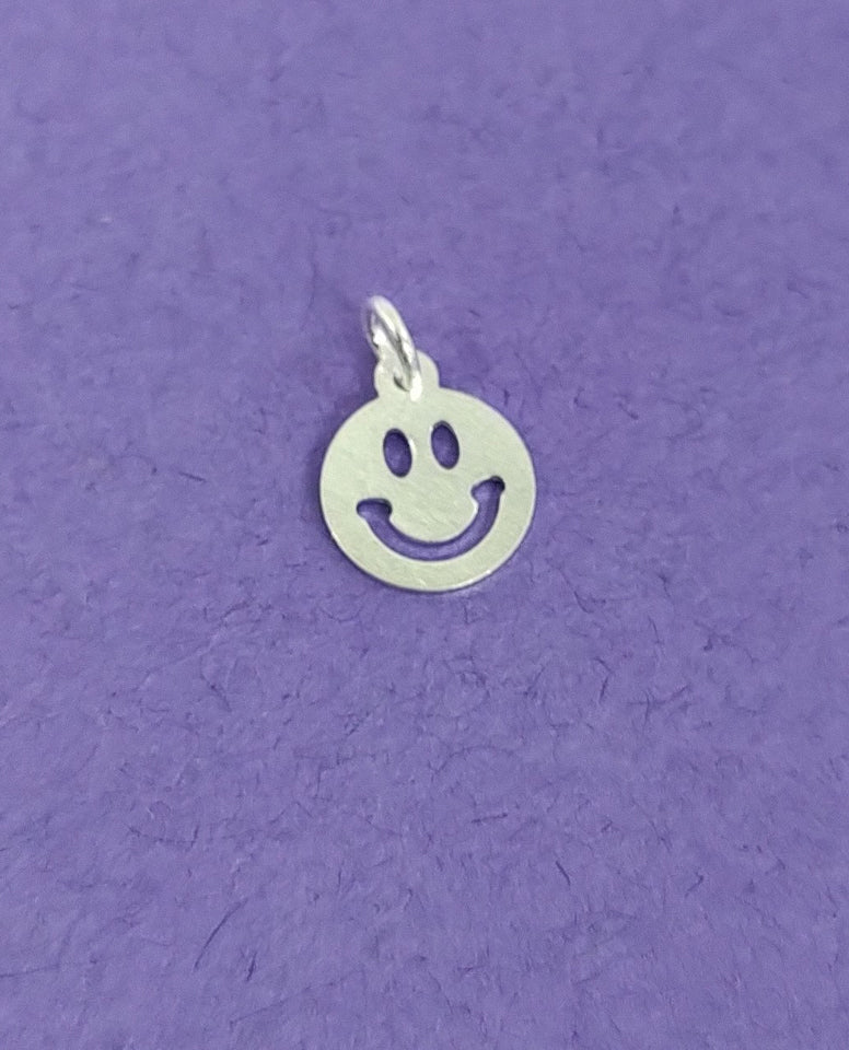 Smile Face Emoji To Make You Feel Always Happy