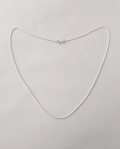 A Simple and Beautiful Thin Cable Chain in 925 Sterling Silver